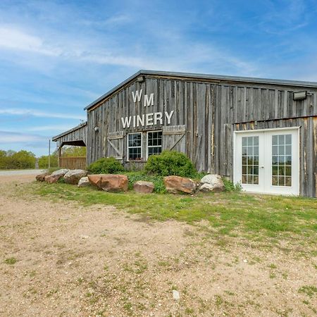 Spacious Owensville Getaway With Winery On-Site! Экстерьер фото