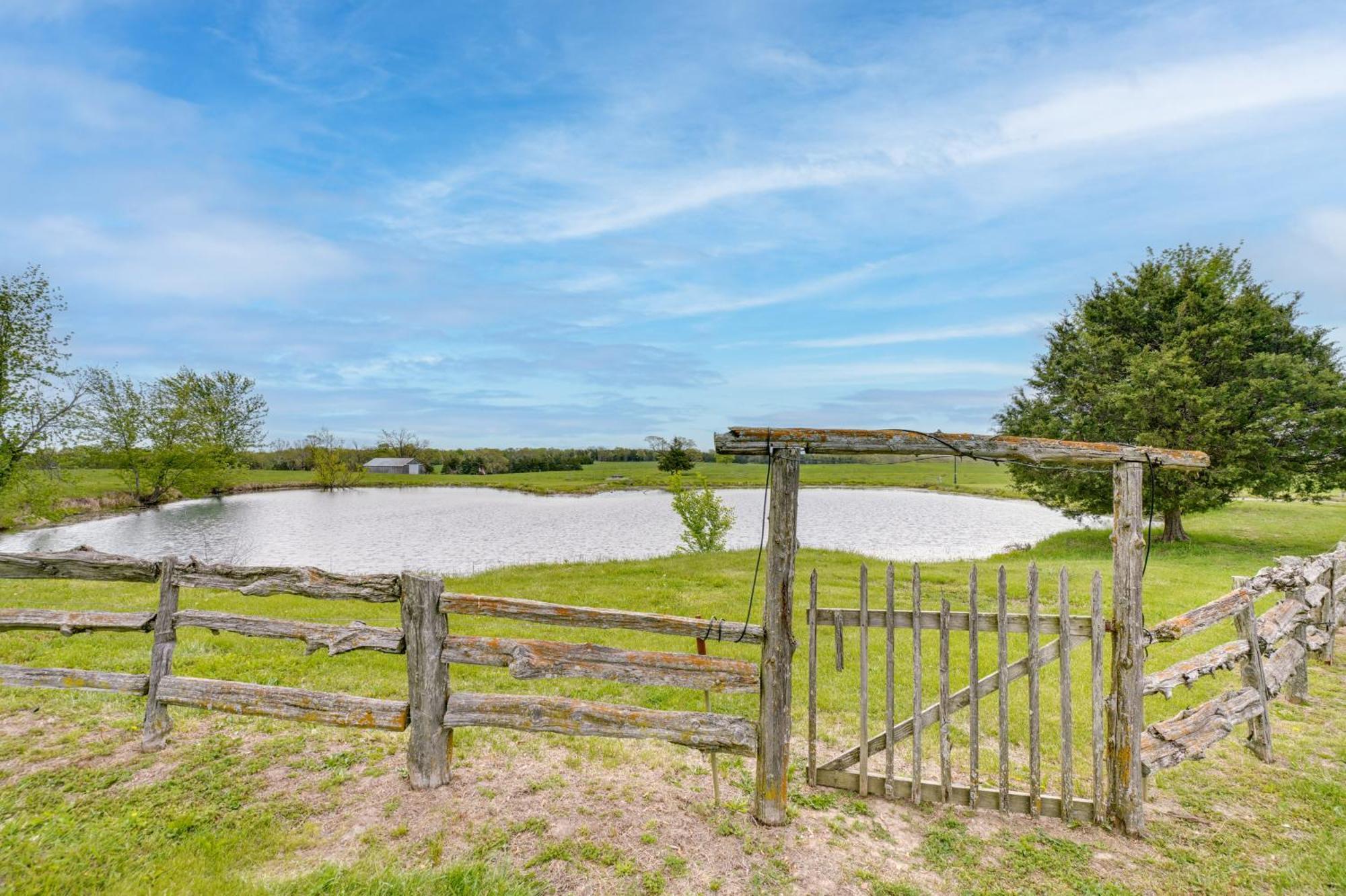Spacious Owensville Getaway With Winery On-Site! Экстерьер фото