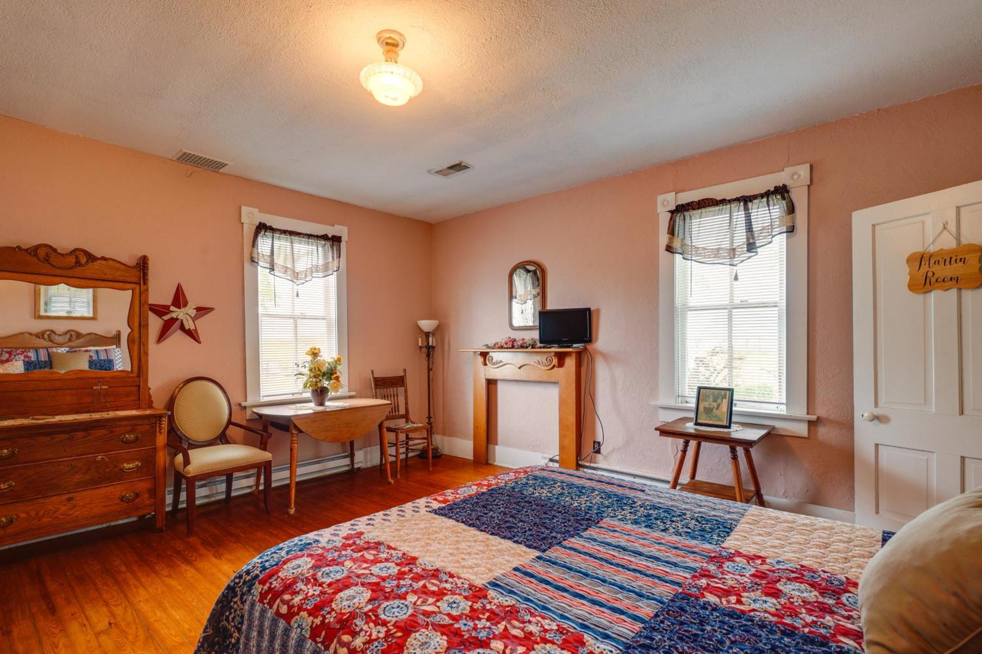 Spacious Owensville Getaway With Winery On-Site! Экстерьер фото